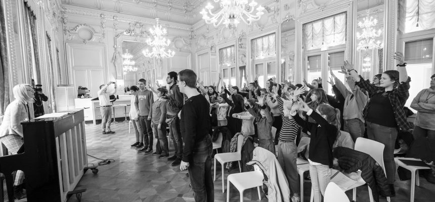 ON PARLE D’ARTISTE EMOI DANS LE REPORTAGE RTC – CONCERT DE NOEL AVEC LA MAITRISE DE L’OPERA DE LIEGE